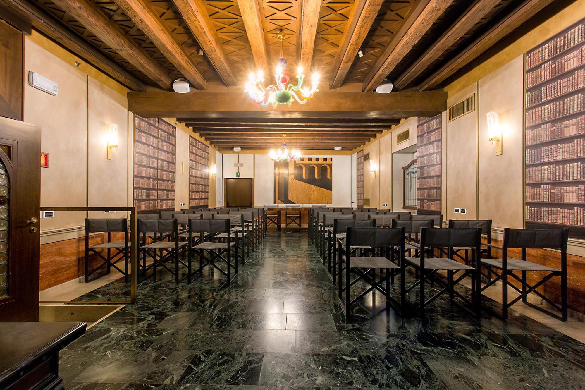 Saturnia&international Venedig