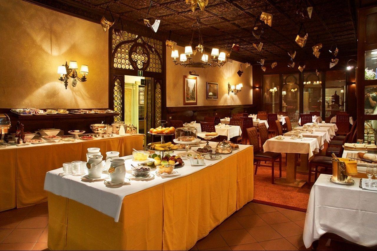 Hotel Saturnia&international